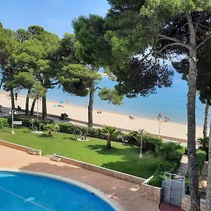 Apartamento Con Piscina, En Primera Línia De Mar., Cambrils